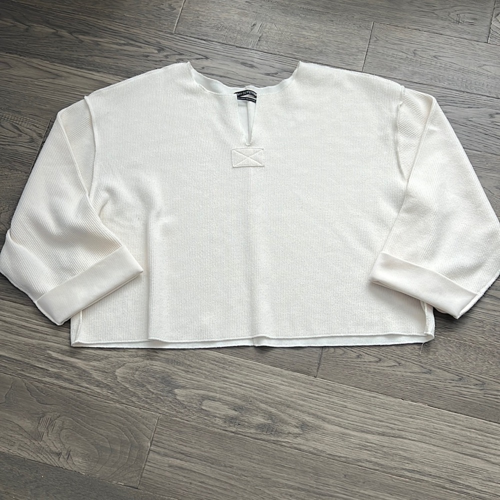 URBAN Outfitters | Over sized off white bubble sleeve sweater - Picture 1 of 11